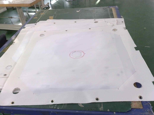 İyi bir fiyat. Nonwoven Plaka ve Çerçeve için Anti Alkali Poliamid Filtre Bezi çevrimiçi